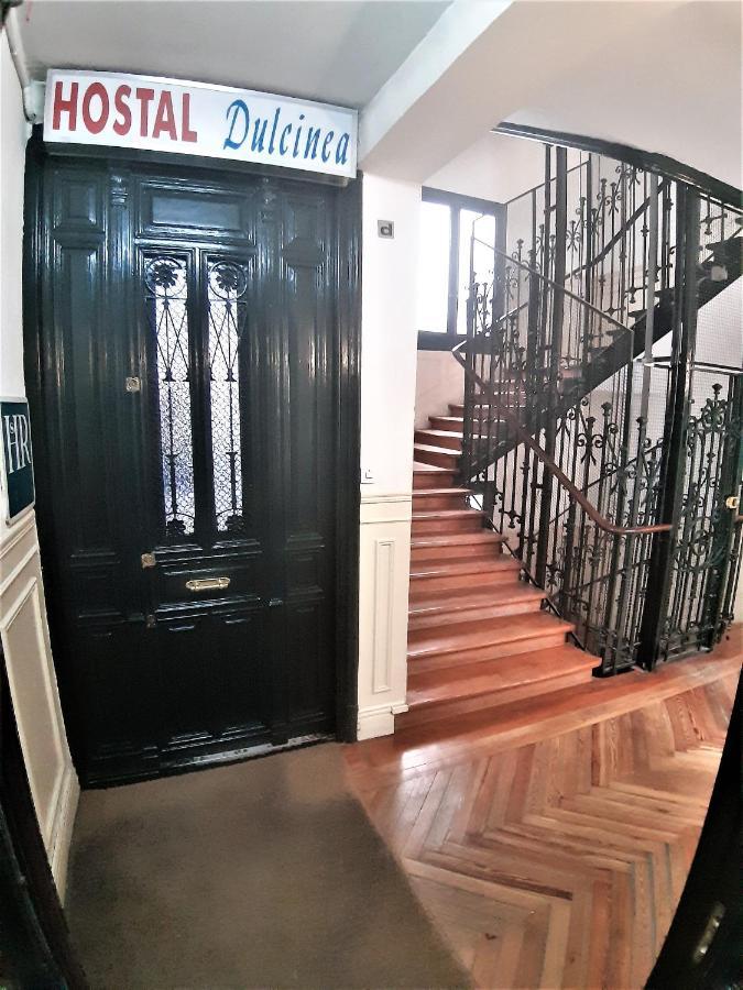 Hostal Dulcinea Madrid Exterior photo
